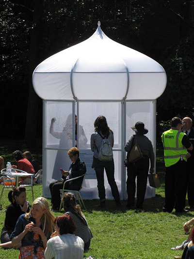Brighton Pavilion gardens drawing installation